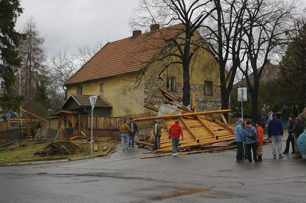Kliknutím zavřete okno