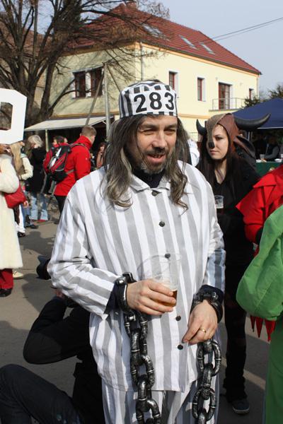 Kliknutím zavřete okno