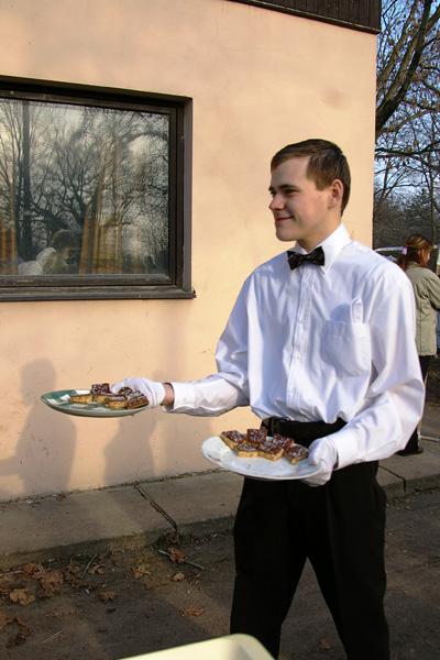 Kliknutím zavřete okno