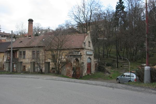 Kliknutím zavřete okno