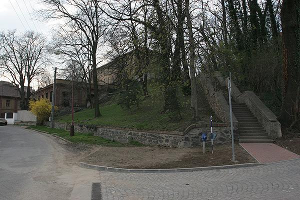 Kliknutím zavřete okno